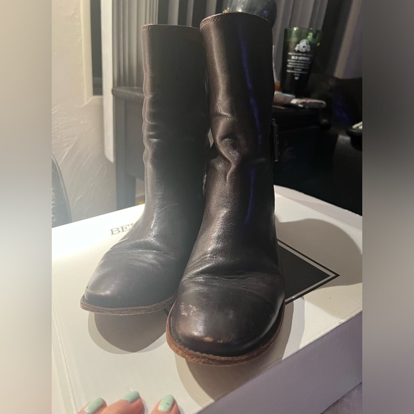 Best ever Frye boots! - Picture 4 of 12